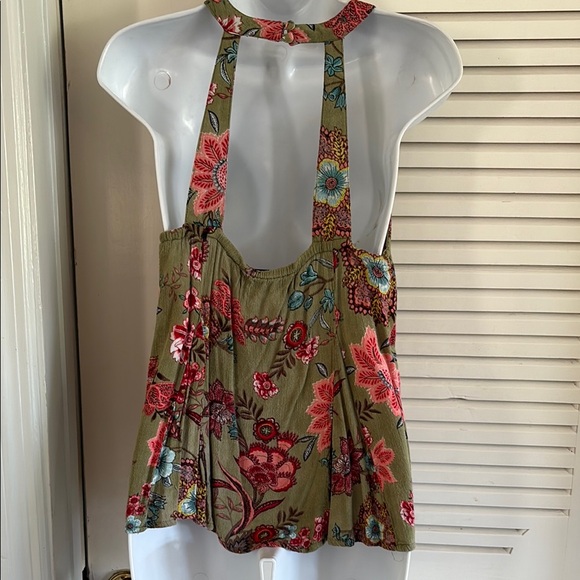 Pleated Green and Pink Floral Tank Top Relaxed Fit - Picture 2 of 3